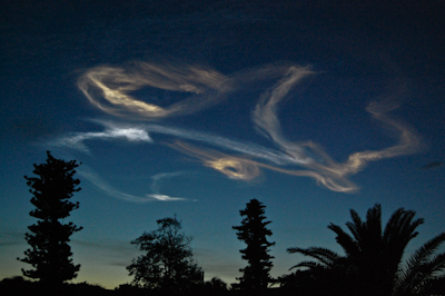 STS117 June 8 2007 Noctilucent Cloud